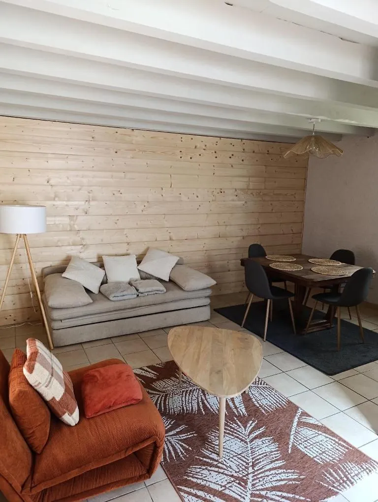 La Maisonnette Lugagnan Holiday home